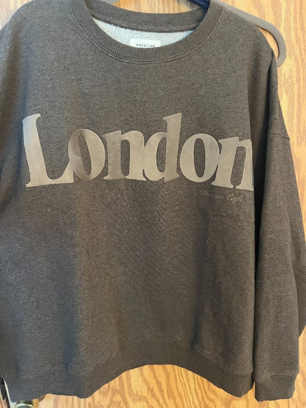 American Eagle "London" Sweatshirt